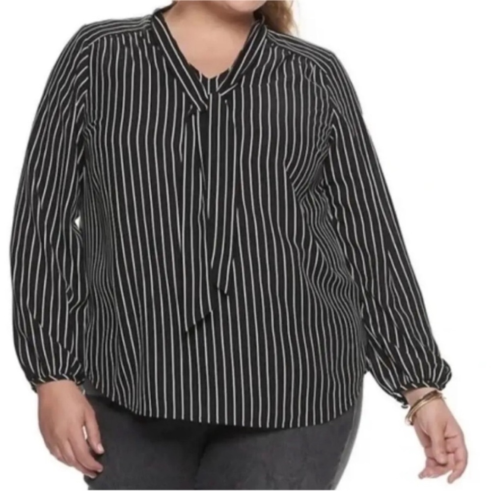 EVRI Black and White Striped Blouse top 3X